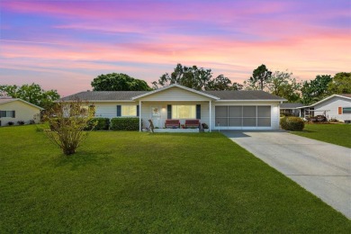 NEW ROOF 2025, HVAC 2017! Step into this charming 2 Bedroom, 2 on The Links of Spruce Creek in Florida - for sale on GolfHomes.com, golf home, golf lot