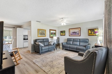 NEW ROOF 2025, HVAC 2017! Step into this charming 2 Bedroom, 2 on The Links of Spruce Creek in Florida - for sale on GolfHomes.com, golf home, golf lot