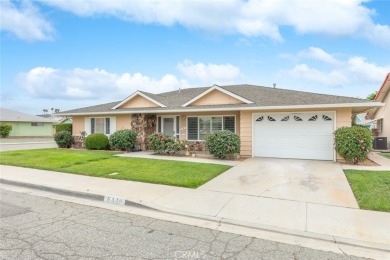 Come and look at this beauty in Panorama Village. This 2 bedroom on Panorama Village Golf Course in California - for sale on GolfHomes.com, golf home, golf lot