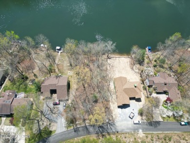 Rare lakefront lot on beautiful Lake Dartmoor in Fairfield on Heatherhurst Golf Course in Tennessee - for sale on GolfHomes.com, golf home, golf lot
