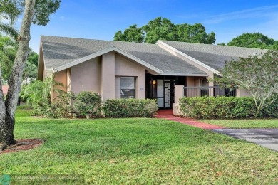 Contemporary Remodeled Move In Ready 2 Bedroom 2 Bath Villa on Stonebridge Golf and Country Club in Florida - for sale on GolfHomes.com, golf home, golf lot