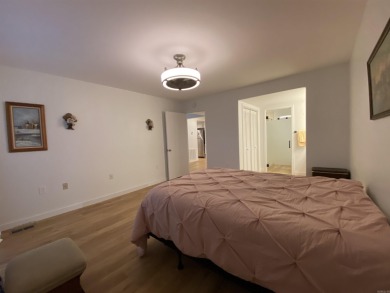 Beautiful remodeled condo with a lovely view of the 18th fairway on Indian Hills Country Club in Arkansas - for sale on GolfHomes.com, golf home, golf lot