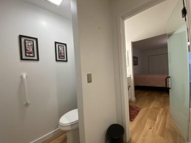 Beautiful remodeled condo with a lovely view of the 18th fairway on Indian Hills Country Club in Arkansas - for sale on GolfHomes.com, golf home, golf lot