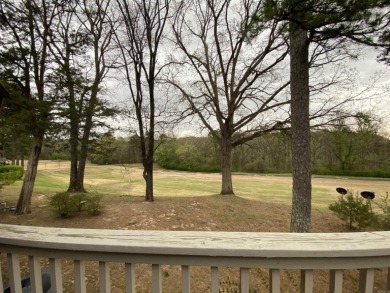 Beautiful remodeled condo with a lovely view of the 18th fairway on Indian Hills Country Club in Arkansas - for sale on GolfHomes.com, golf home, golf lot