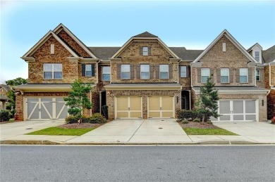 Gorgeous 3-Bedroom Townhouse in Prime Marietta Location! This on City Club Marietta in Georgia - for sale on GolfHomes.com, golf home, golf lot