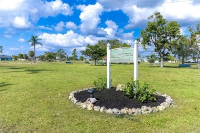 Charming, Updated Home in the Heart of Burnt Store Village - on Burnt Store Golf Club in Florida - for sale on GolfHomes.com, golf home, golf lot