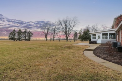 Welcome to luxury golf course living in the Crestwicke Country on Crestwicke Country Club in Illinois - for sale on GolfHomes.com, golf home, golf lot