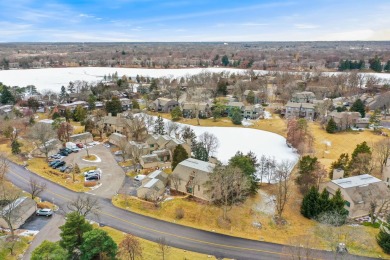 Welcome to Lake Barrington Shores! Bright and sunny second floor on Pine Meadow Golf Club in Illinois - for sale on GolfHomes.com, golf home, golf lot