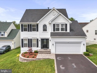 Welcome to 62 Niblick Ct, Martinsburg, WV - where spacious on Stonebridge Golf Club in West Virginia - for sale on GolfHomes.com, golf home, golf lot