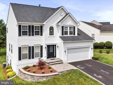 Welcome to 62 Niblick Ct, Martinsburg, WV - where spacious on Stonebridge Golf Club in West Virginia - for sale on GolfHomes.com, golf home, golf lot