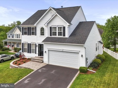 Welcome to 62 Niblick Ct, Martinsburg, WV - where spacious on Stonebridge Golf Club in West Virginia - for sale on GolfHomes.com, golf home, golf lot
