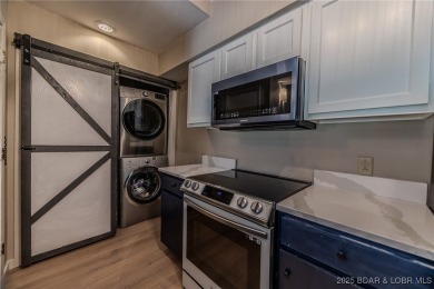 Charming, Fully Updated Home in Tan-Tar-A Estates -Just Minutes on The Oaks Golf Course in Missouri - for sale on GolfHomes.com, golf home, golf lot