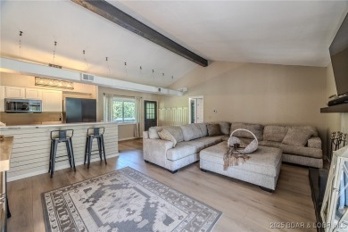Charming, Fully Updated Home in Tan-Tar-A Estates -Just Minutes on The Oaks Golf Course in Missouri - for sale on GolfHomes.com, golf home, golf lot