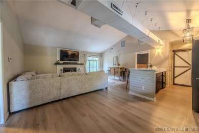 Charming, Fully Updated Home in Tan-Tar-A Estates -Just Minutes on The Oaks Golf Course in Missouri - for sale on GolfHomes.com, golf home, golf lot