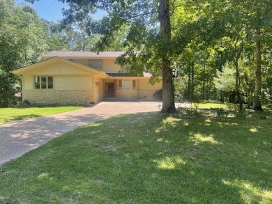 This Frank Lloyd Wright designed home has a large open floor on  in Tennessee - for sale on GolfHomes.com, golf home, golf lot