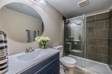 Charming, Fully Updated Home in Tan-Tar-A Estates -Just Minutes on The Oaks Golf Course in Missouri - for sale on GolfHomes.com, golf home, golf lot