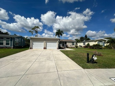 Lot Rent $1173.00 monthly    WOW!!!  The only 4 bedrooms, 3 on Del Tura Golf and Country Club in Florida - for sale on GolfHomes.com, golf home, golf lot