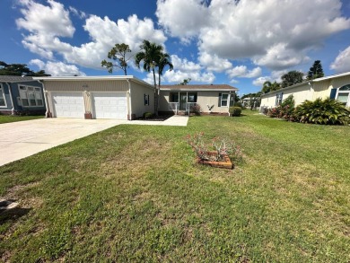 Lot Rent $1173.00 monthly    WOW!!!  The only 4 bedrooms, 3 on Del Tura Golf and Country Club in Florida - for sale on GolfHomes.com, golf home, golf lot