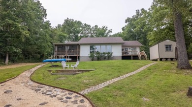 Lakefront Home in Cherokee Village, Arkansas - Waterfront Living on Cherokee Village North Course in Arkansas - for sale on GolfHomes.com, golf home, golf lot