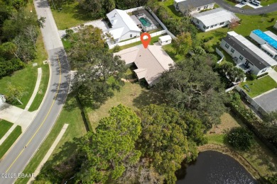 Beautifully remodeled home near the City golf course and an easy on New Smyrna Beach Golf Course in Florida - for sale on GolfHomes.com, golf home, golf lot