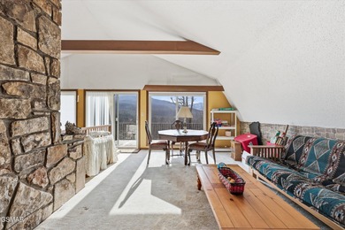 This 3-bedroom, 2-bath beauty sits on two very private lots on Bent Creek Golf Course in Tennessee - for sale on GolfHomes.com, golf home, golf lot