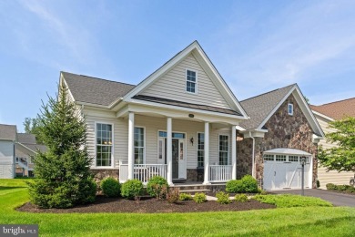 Enjoy main level living in the sought after Dominion Valley on Dominion Valley Country Club in Virginia - for sale on GolfHomes.com, golf home, golf lot