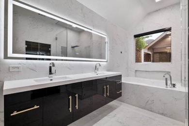 Rare opportunity to own this stunning home in the sought-after on Oakmont Country Club in Texas - for sale on GolfHomes.com, golf home, golf lot