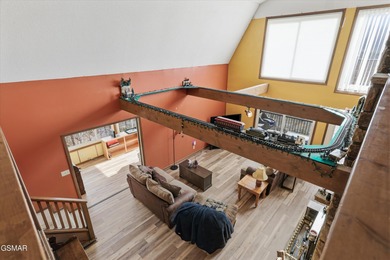 This 3-bedroom, 2-bath beauty sits on two very private lots on Bent Creek Golf Course in Tennessee - for sale on GolfHomes.com, golf home, golf lot