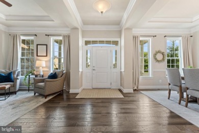 Enjoy main level living in the sought after Dominion Valley on Dominion Valley Country Club in Virginia - for sale on GolfHomes.com, golf home, golf lot