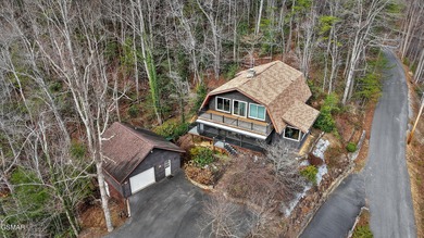 This 3-bedroom, 2-bath beauty sits on two very private lots on Bent Creek Golf Course in Tennessee - for sale on GolfHomes.com, golf home, golf lot