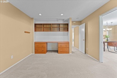 Welcome home to this charming 1-level townhome on the golf on Summerfield Golf and Country Club in Oregon - for sale on GolfHomes.com, golf home, golf lot