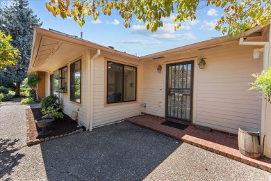 Welcome home to this charming 1-level townhome on the golf on Summerfield Golf and Country Club in Oregon - for sale on GolfHomes.com, golf home, golf lot