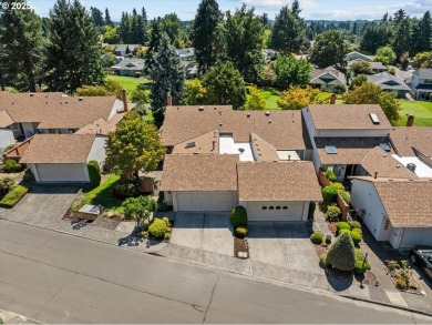 Welcome home to this charming 1-level townhome on the golf on Summerfield Golf and Country Club in Oregon - for sale on GolfHomes.com, golf home, golf lot