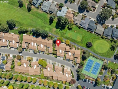 Welcome home to this charming 1-level townhome on the golf on Summerfield Golf and Country Club in Oregon - for sale on GolfHomes.com, golf home, golf lot