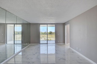 East Boca. 30-year inspection just passed. Totally updated on Ocean Breeze Golf and Country Club in Florida - for sale on GolfHomes.com, golf home, golf lot
