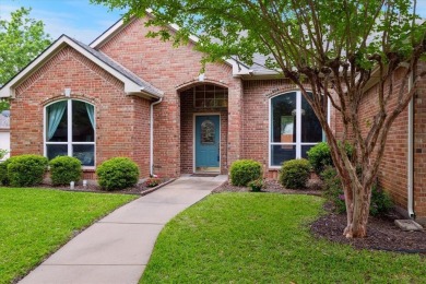 Buyers will love the separate detached garage with workshop on Cleburne Golf Links in Texas - for sale on GolfHomes.com, golf home, golf lot