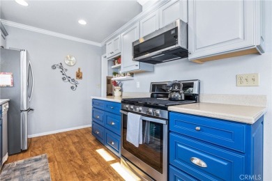 Step into this stunning 2 bedroom, 2 bathroom condo that on River Oaks Golf Course in California - for sale on GolfHomes.com, golf home, golf lot