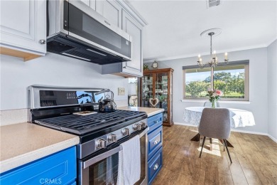 Step into this stunning 2 bedroom, 2 bathroom condo that on River Oaks Golf Course in California - for sale on GolfHomes.com, golf home, golf lot