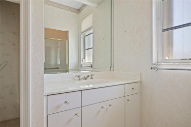 PUNTA GORDA ISLES!! SPACIOUS 3 BEDROOM, 2.5 BATH, WATERFRONT W/ on Saint Andrews South Golf Club in Florida - for sale on GolfHomes.com, golf home, golf lot