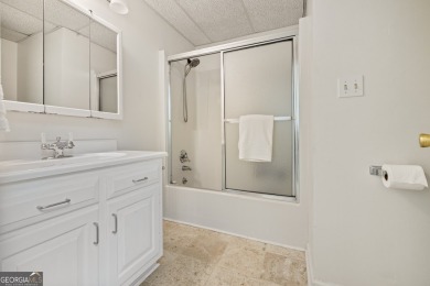 || SUNROOM REMODELED TOP TO BOTTOM ($8,000) || || MASTER SHOWER on Big Canoe Golf Club - Cherokee in Georgia - for sale on GolfHomes.com, golf home, golf lot