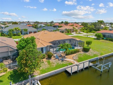 PUNTA GORDA ISLES!! SPACIOUS 3 BEDROOM, 2.5 BATH, WATERFRONT W/ on Saint Andrews South Golf Club in Florida - for sale on GolfHomes.com, golf home, golf lot