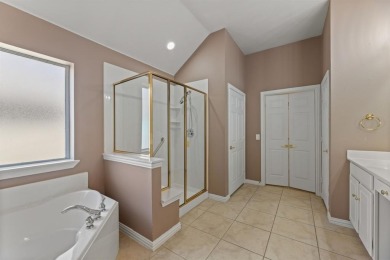 POPULAR TRAVIS FLOOR PLAN ON LARGER LOT IN  HERITAGE RANCH (50+ on Heritage Ranch Golf and Country Club in Texas - for sale on GolfHomes.com, golf home, golf lot