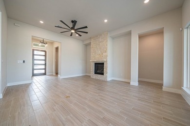 ASK ABOUT OUR CLOSING COST INCENTIVES! Live where luxury on The Club At Comanche Trace in Texas - for sale on GolfHomes.com, golf home, golf lot