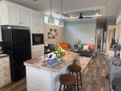 MOVE-IN READY | 2022 Build | No Rear Neighbors!  Fully furnished on Sandpiper Golf Club in Florida - for sale on GolfHomes.com, golf home, golf lot