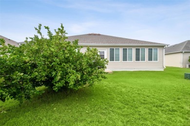 Beautifully maintained 3-bedroom, 2-bath Designer Home with a on Bella Glade Country Club in Florida - for sale on GolfHomes.com, golf home, golf lot
