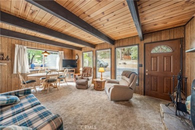 Welcome to this charming 2-story Moonridge cabin, perfectly on Big Bear Mountain Ski and Golf Resort in California - for sale on GolfHomes.com, golf home, golf lot