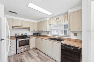 Welcome to Highland Fairways, one of Lakeland's premier 55+ golf on Highland Fairways Golf Club in Florida - for sale on GolfHomes.com, golf home, golf lot