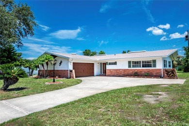 NEW ROOF, NEW HVAC and NO FLOOD INSURANCE REQUIRED! Location on Baypoint Golf Club in Florida - for sale on GolfHomes.com, golf home, golf lot