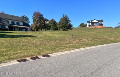 Sellers offering $5000 in Closing Cost. Motivated Seller, Bring on Tennessee National Golf Club in Tennessee - for sale on GolfHomes.com, golf home, golf lot