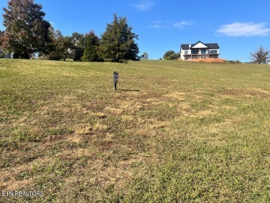 Sellers offering $5000 in Closing Cost. Motivated Seller, Bring on Tennessee National Golf Club in Tennessee - for sale on GolfHomes.com, golf home, golf lot